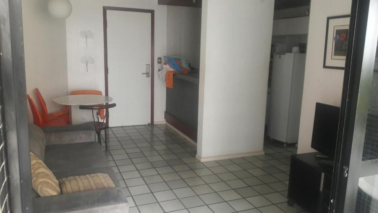 Apartamento Tipo Flat Em Boa Viagem Com Servicos Inclusos